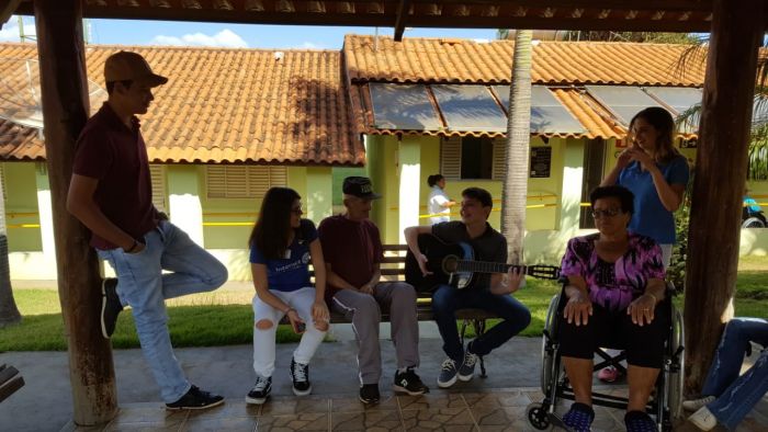 VISITA AO LAR DO IDOSO 